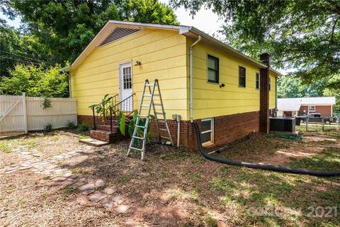 1847 Young Dr, Conover, NC 28613 photo 13
