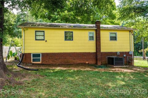 1847 Young Dr, Conover, NC 28613 photo 11