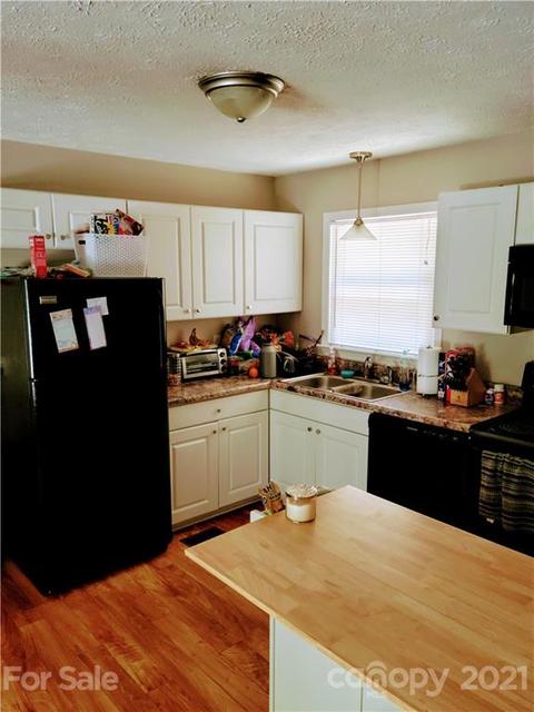 222 Davis Dr, Morganton, NC 28655 photo 10