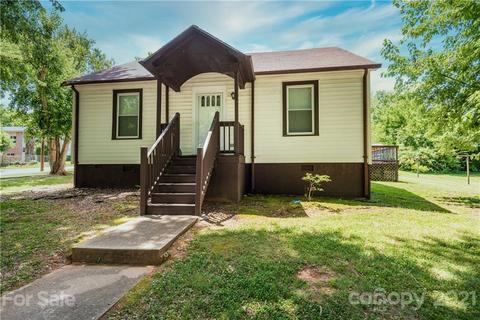 245 6th Ave SW, Hickory, NC 28602 photo 1