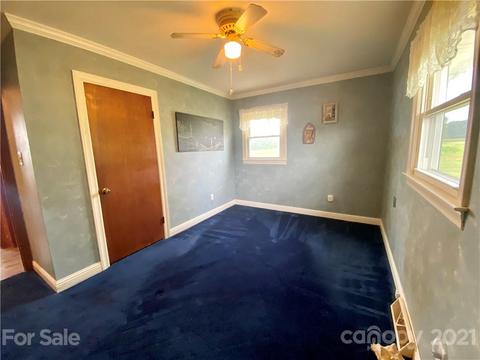 127 Countryside Rd, Harmony, NC 28634 photo 12