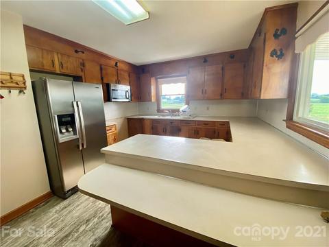 127 Countryside Rd, Harmony, NC 28634 photo 10