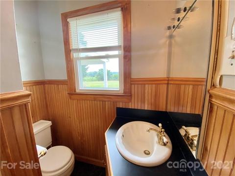 127 Countryside Rd, Harmony, NC 28634 photo 15