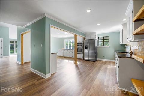 21512 Lake Point Ln, Cornelius, NC 28031 photo 17