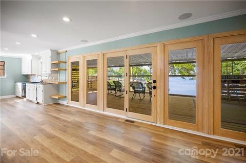 21512 Lake Point Ln, Cornelius, NC 28031 photo 19
