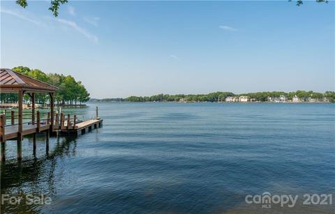 21512 Lake Point Ln, Cornelius, NC 28031 photo 2
