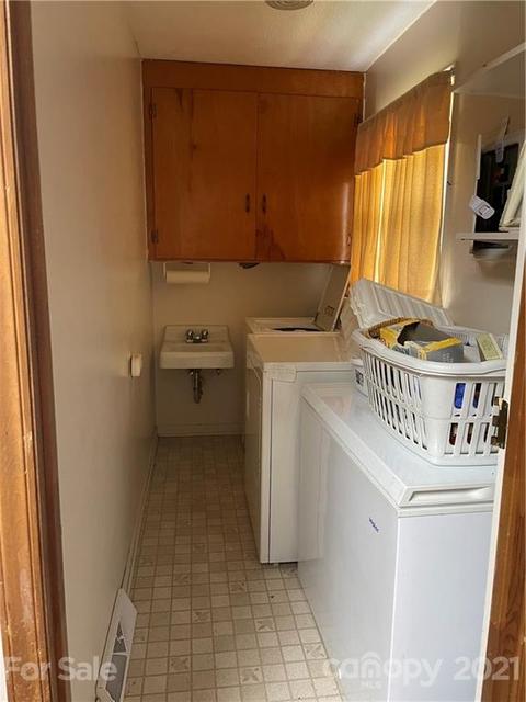 1012 E Academy E St E, Cherryville, NC 28021 photo 7