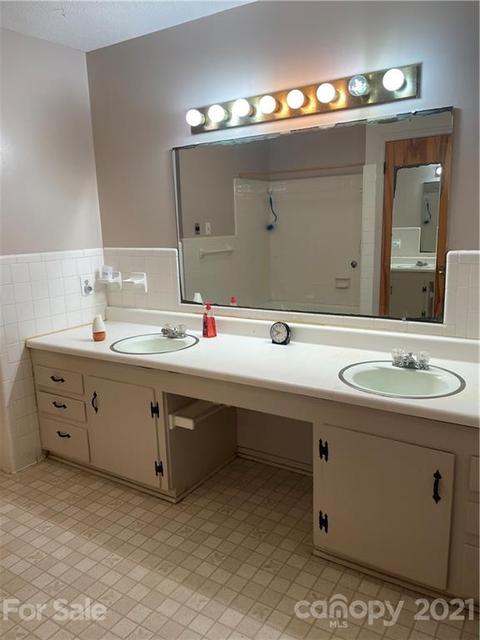 1012 E Academy E St E, Cherryville, NC 28021 photo 13