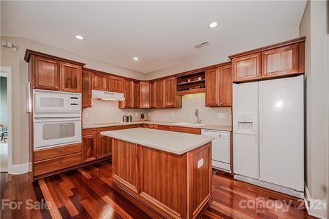 216 Twain Ave, Davidson, NC 28036 photo 9