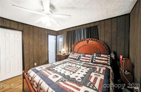 279 Jackson Loop Rd, Flat Rock, NC 28731 photo 18