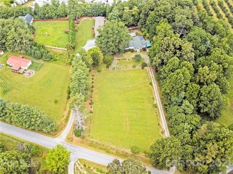 279 Jackson Loop Rd, Flat Rock, NC 28731 photo 40