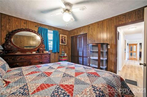 279 Jackson Loop Rd, Flat Rock, NC 28731 photo 22