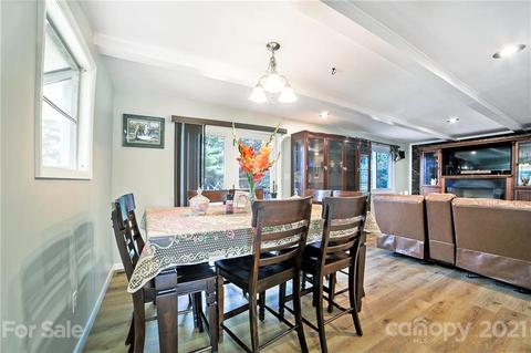 279 Jackson Loop Rd, Flat Rock, NC 28731 photo 12
