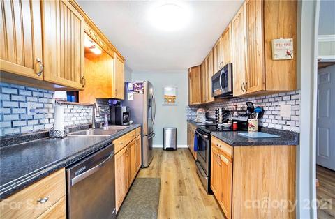 279 Jackson Loop Rd, Flat Rock, NC 28731 photo 10