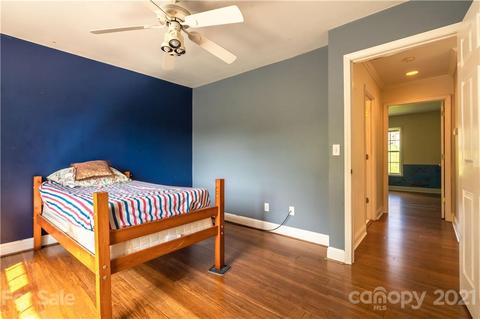 70 Mariners Point Ln, Hickory, NC 28601 photo 24