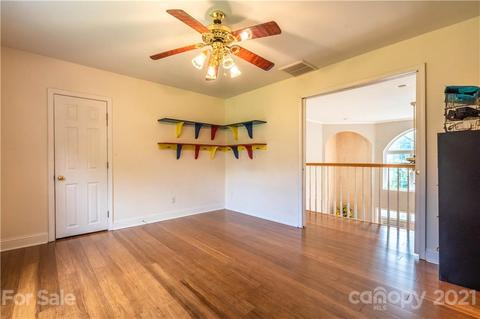 70 Mariners Point Ln, Hickory, NC 28601 photo 28