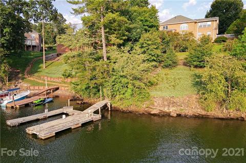 70 Mariners Point Ln, Hickory, NC 28601 photo 2