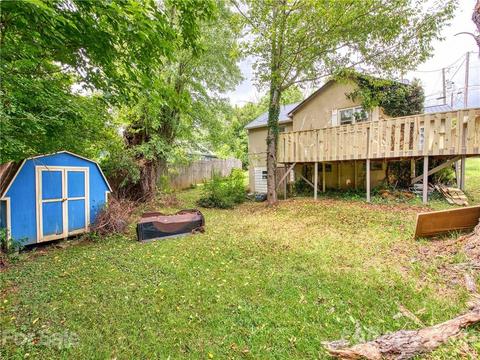 301 Painter St, Canton, NC 28716 photo 3