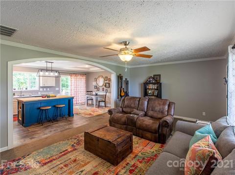 355 Misty Rd, Harmony, NC 28634 photo 7