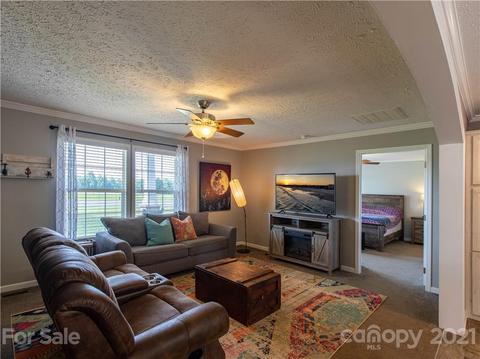 355 Misty Rd, Harmony, NC 28634 photo 12