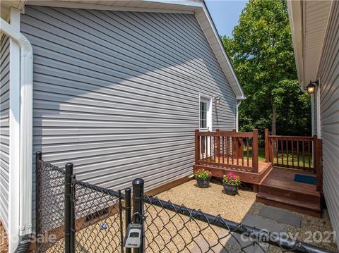 355 Misty Rd, Harmony, NC 28634 photo 29