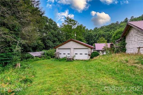 1588 Probart St, Brevard, NC 28712 photo 3