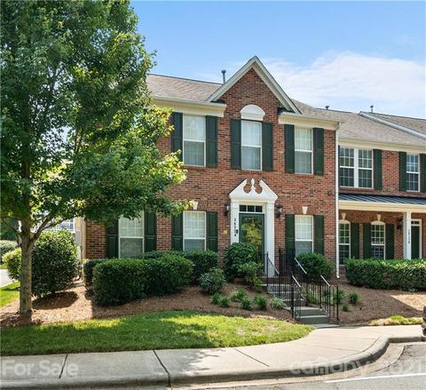 20224 Amy Lee Dr, Cornelius, NC 28031 photo 1