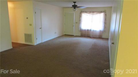 146 Resada Dr, Brevard, NC 28712 photo 5