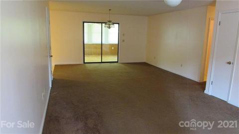146 Resada Dr, Brevard, NC 28712 photo 8