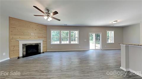 2827 Gilbraltar St, Davidson, NC 28036 photo 3