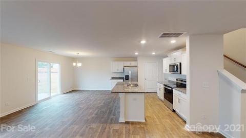321 Gaines Rd, Clover, SC 29710 photo 6