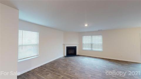 321 Gaines Rd, Clover, SC 29710 photo 4