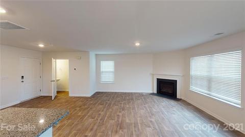 321 Gaines Rd, Clover, SC 29710 photo 5