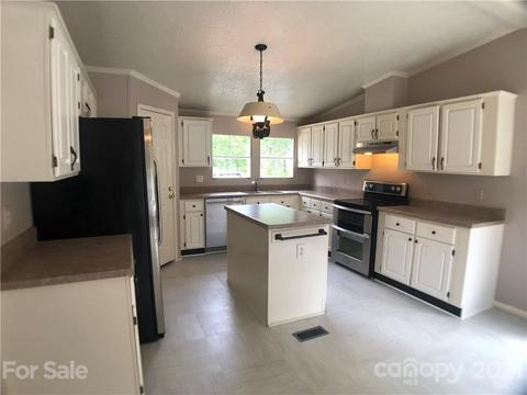 5526 Whitesides Rd, Bostic, NC 28018 photo 4