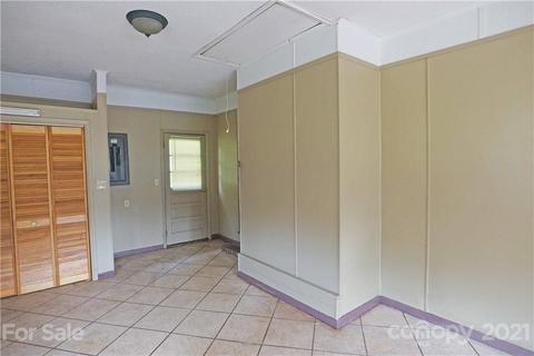 4657 Queens Rd, Hickory, NC 28602 photo 17
