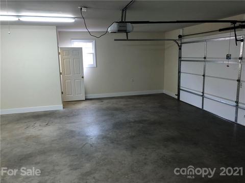 400 Willowbrook Dr, Morganton, NC 28655 photo 16