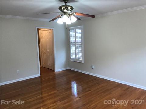 400 Willowbrook Dr, Morganton, NC 28655 photo 33