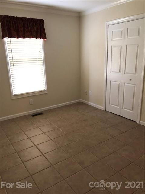 400 Willowbrook Dr, Morganton, NC 28655 photo 38