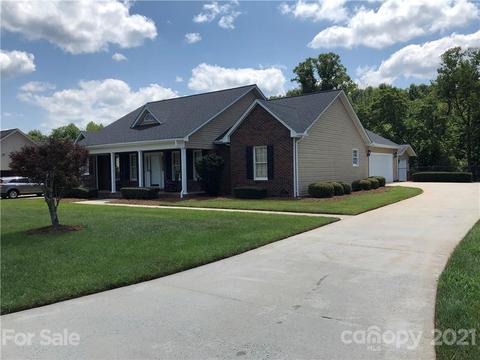 400 Willowbrook Dr, Morganton, NC 28655 photo 4
