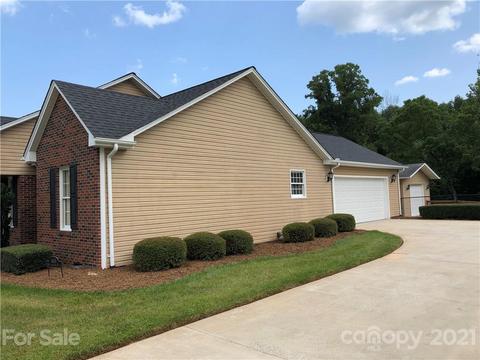 400 Willowbrook Dr, Morganton, NC 28655 photo 10