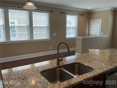 18401 The Commons Blvd, Cornelius, NC 28031 photo 14