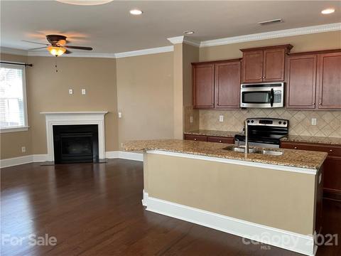 18401 The Commons Blvd, Cornelius, NC 28031 photo 9
