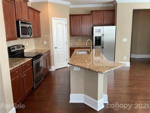 18401 The Commons Blvd, Cornelius, NC 28031 photo 11