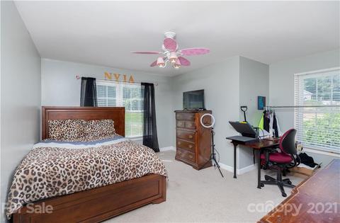 2000 Greenleaf Rd, Clover, SC 29710 photo 12