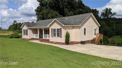 2000 Greenleaf Rd, Clover, SC 29710 photo 2