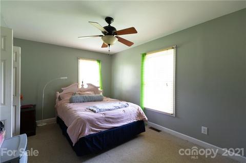 2000 Greenleaf Rd, Clover, SC 29710 photo 13