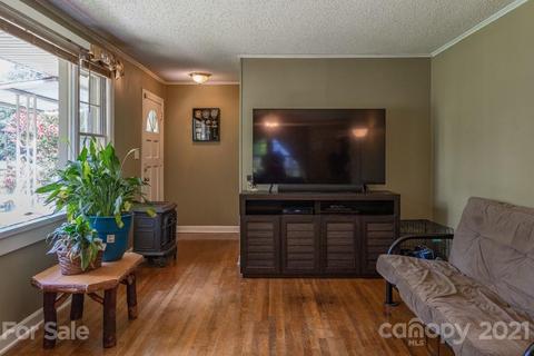 802 15th St NW, Conover, NC 28613 photo 3