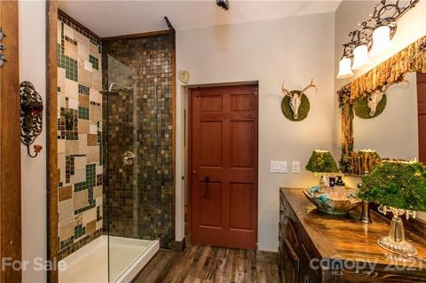 766 Garrett Rd, Mill Spring, NC 28756 photo 6
