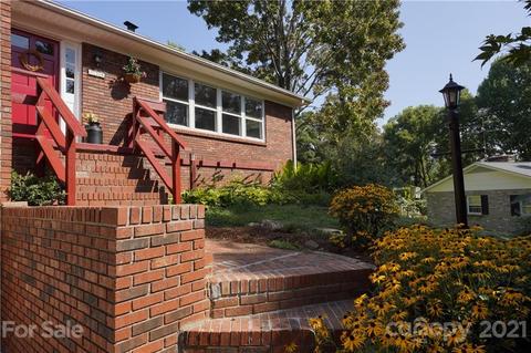 34 Chapel View Dr, Clyde, NC 28721 photo 4