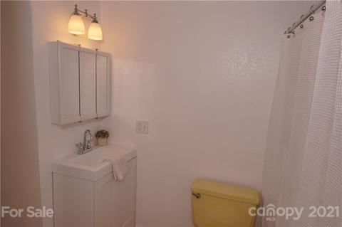34 Chapel View Dr, Clyde, NC 28721 photo 18